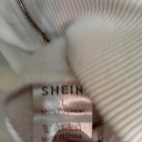 SHEIN White Cropped Zip-Up Hoodie - Picture 3 of 3